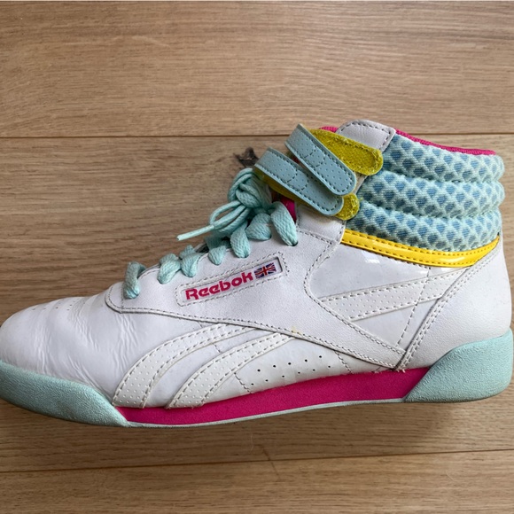 Reebok Freestyle FS Hi Top Strap Barbie style 90’s size Junior’s 5.5 • Women’s 7 - Picture 5 of 14